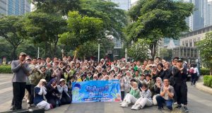 MAN 4 Jakarta Selatan Gelar Clean Up Day di Car Free Day Jakarta MAN 4 Jakarta Selatan Gelar Clean Up Day di Car Free Day Jakarta info care free day