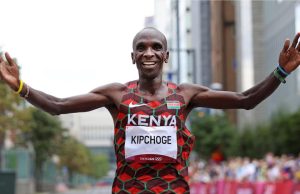 Mengenal Lebih Jauh Eliud Kipchoge, Pelari dengan Filosofi “No Human is Limited” Mengenal Lebih Jauh Eliud Kipchoge, Pelari dengan Filosofi No Human is Limited - info care free day