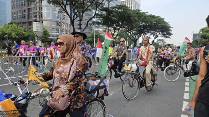 SnackVideo Hidupkan Semangat Batik Lewat “Festival Batik Nusantara 2025” di Car Free Day
