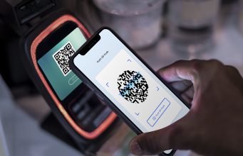 Gaya Hidup Cashless, Mengapa Semakin Populer di Masyarakat?