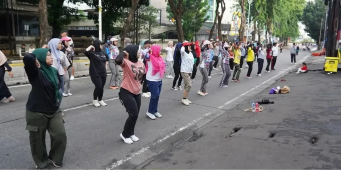 Warga Jakarta Selatan Antusias Ramaikan Car Free Day